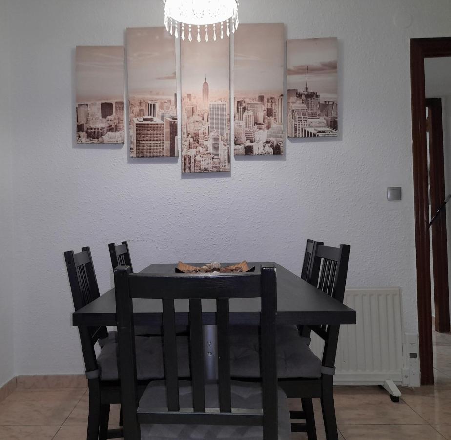 Sweet House Close To Airport El Prat de Llobregat Buitenkant foto